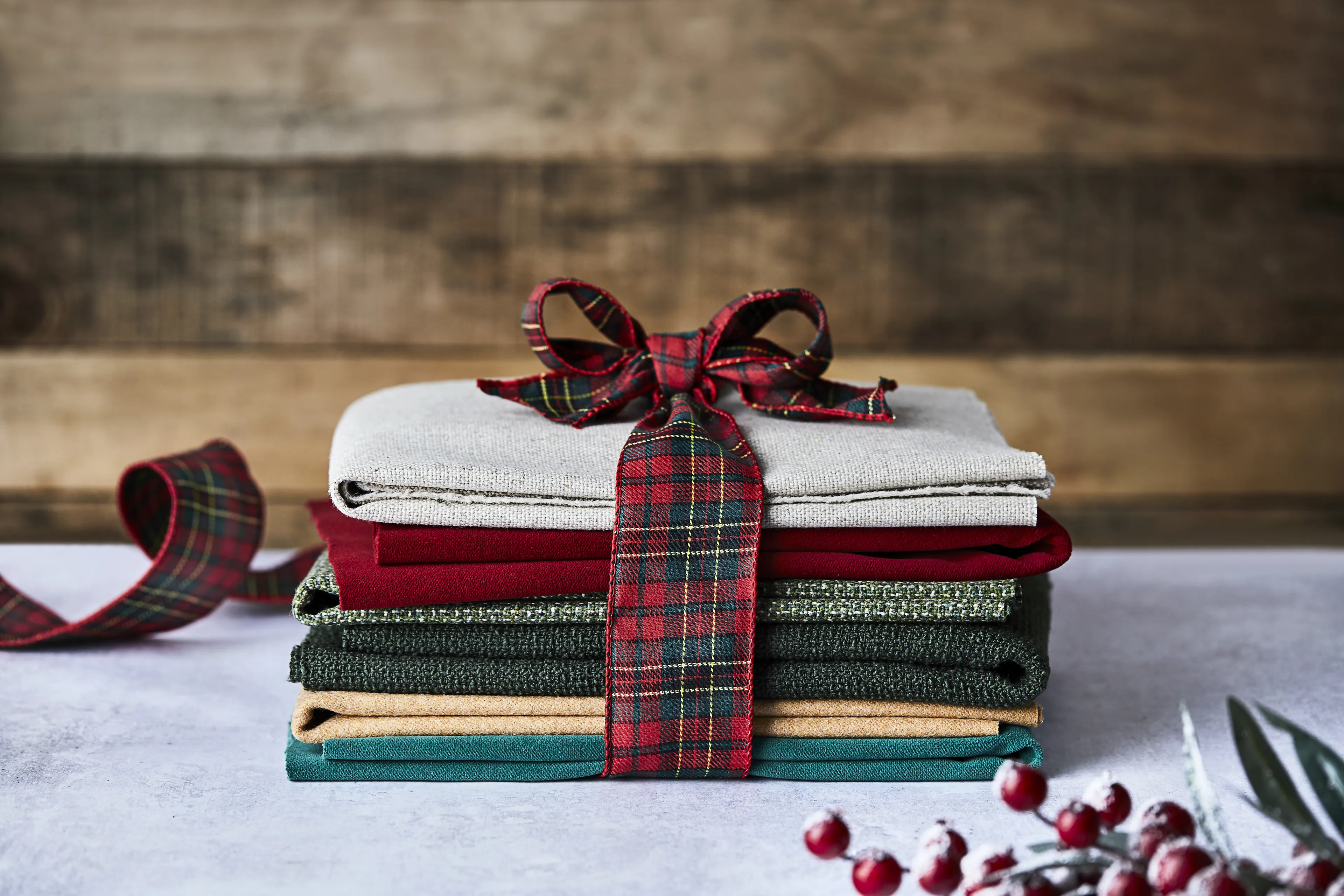 TRADITIONAL XMAS STACK 001 RT